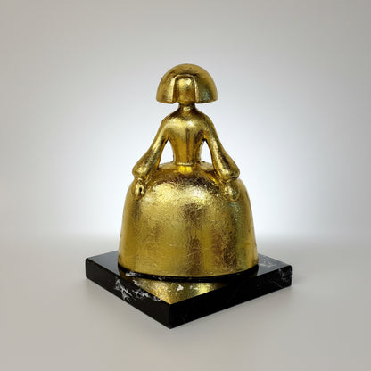“Menina Luz de Oro”
