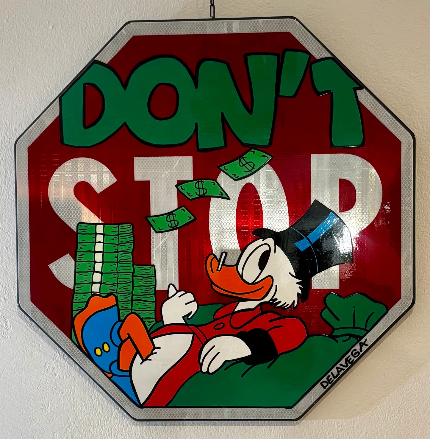 “ Don’t Stop”