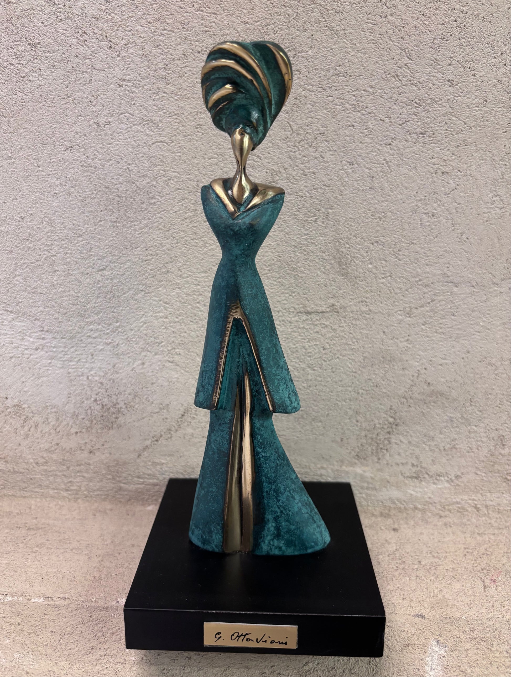 Bahiana (I) – Giuliano Ottaviani, bronzo | Galleria Temide Savona