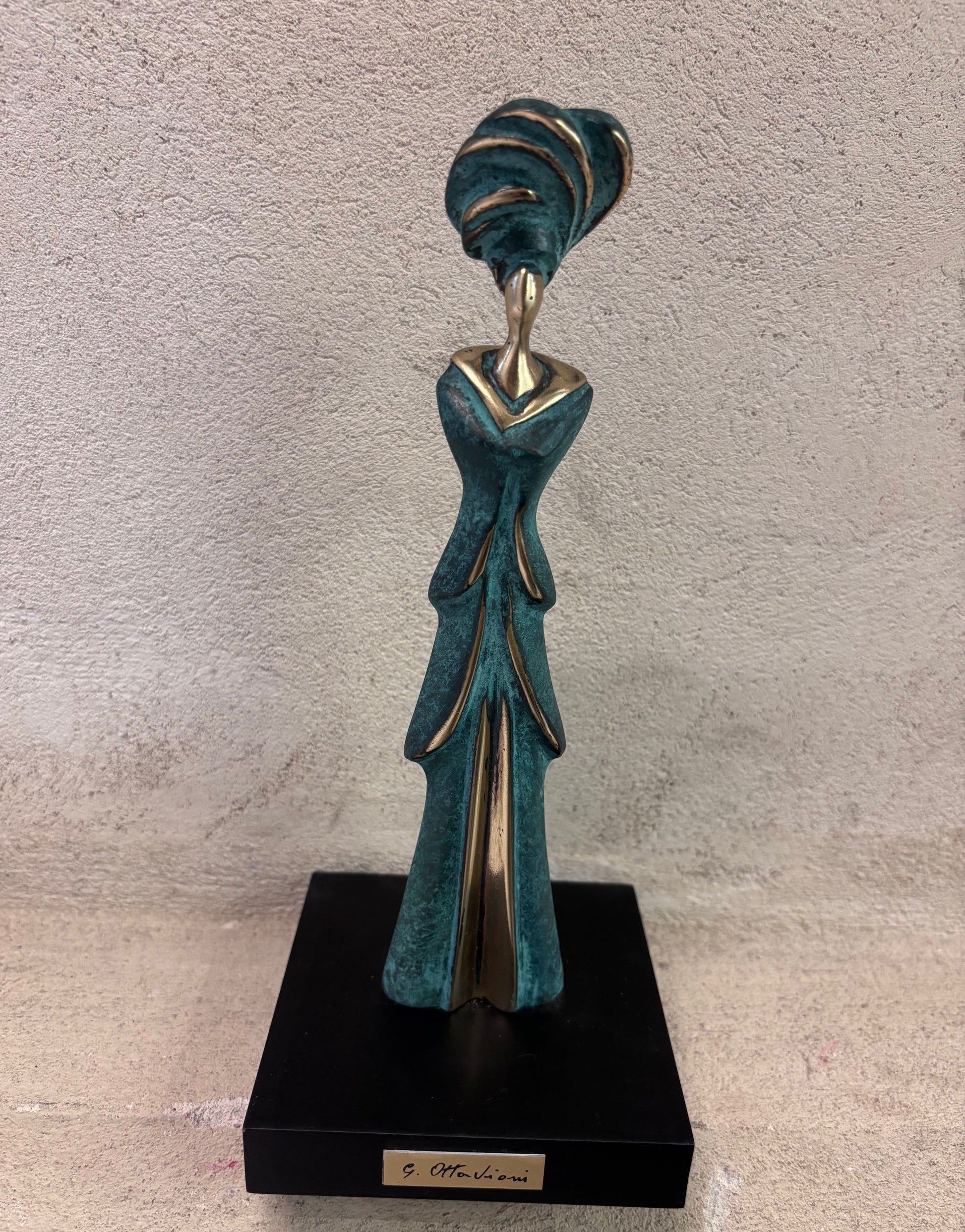 Bahiana (II) – Giuliano Ottaviani, bronzo | Galleria Temide Savona