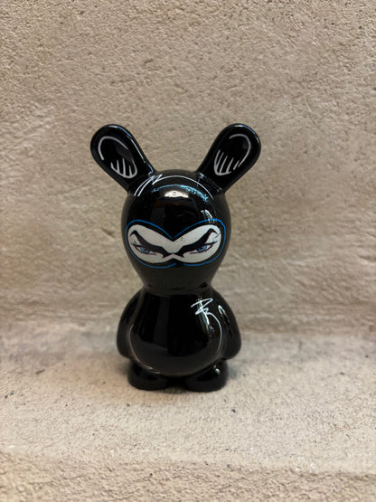 Osvaldo Diabolik mini – Paolo Pastorino, resina edizione limitata | Galleria Temide Savona