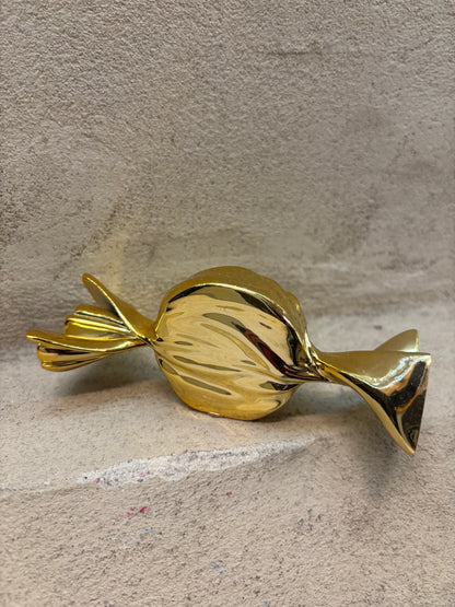 Candy Gold Love – Sagrasse, resina e polvere di marmo | Galleria Temide Savona