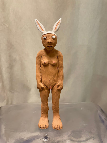 Humans Donna Coniglio – Antonio Sunseri, terracotta | Galleria Temide Savona